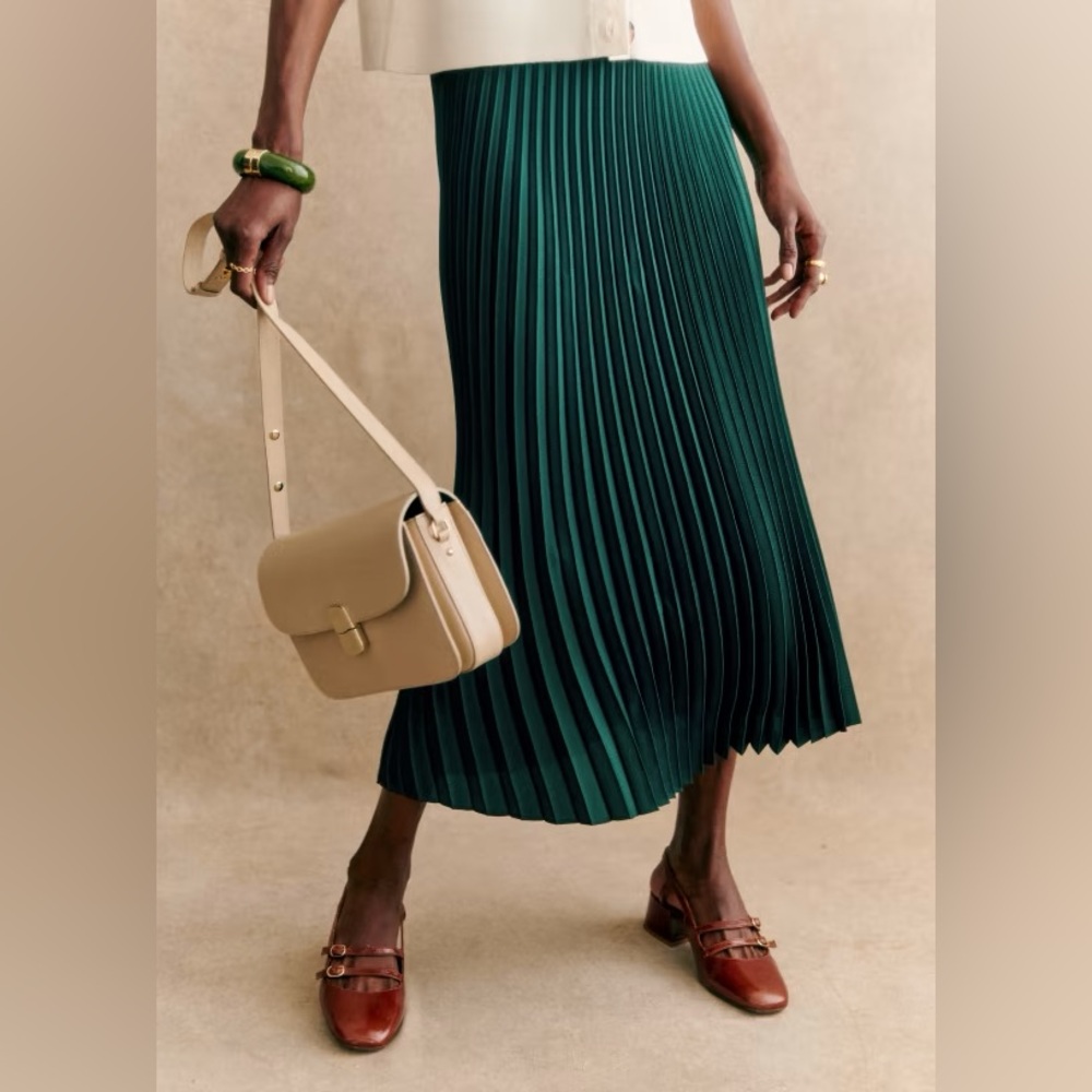 Sezane Pleated Dune Skirt in Bottle Green